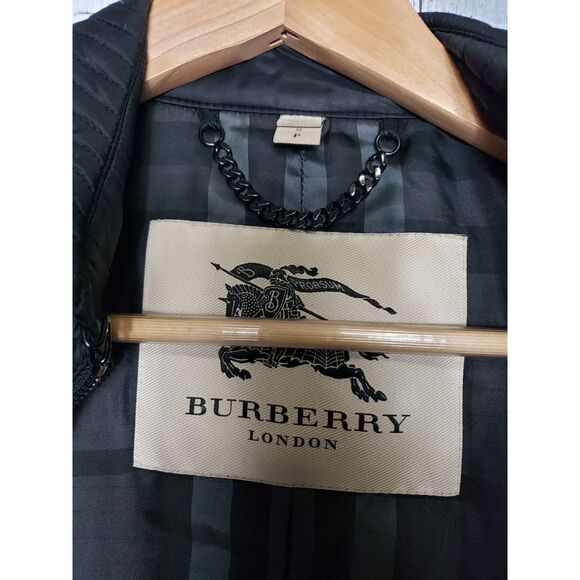 AUTHENTIC Burberry Women's Quilted Nylon Jacket Sz. Sm READ - Picture 6 of 12